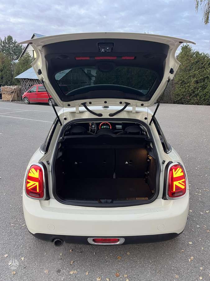 Mini One, 1.2 l., Минивэн