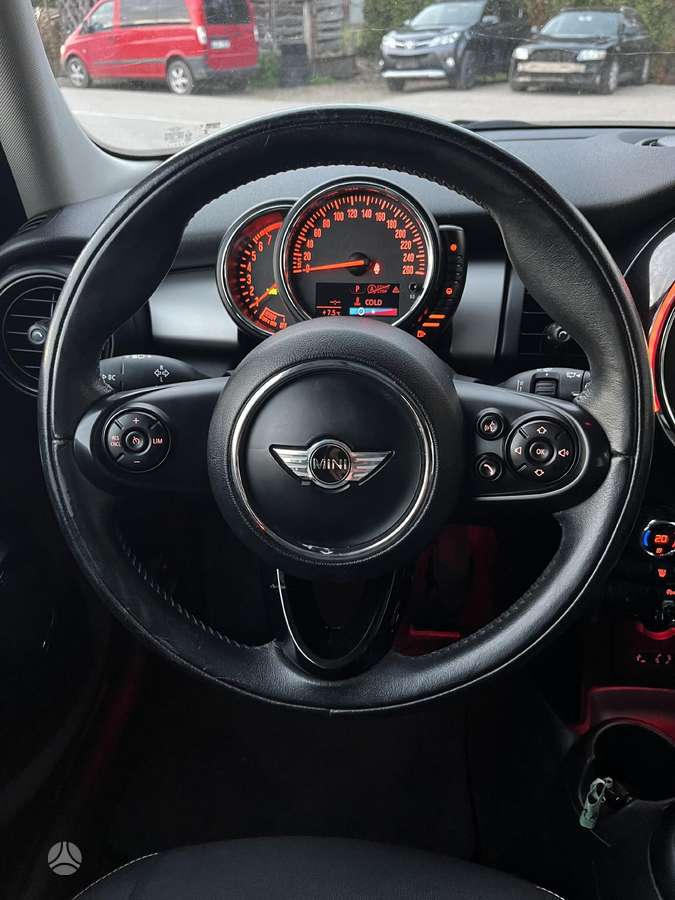 Mini One, 1.2 l., mpv / minivan