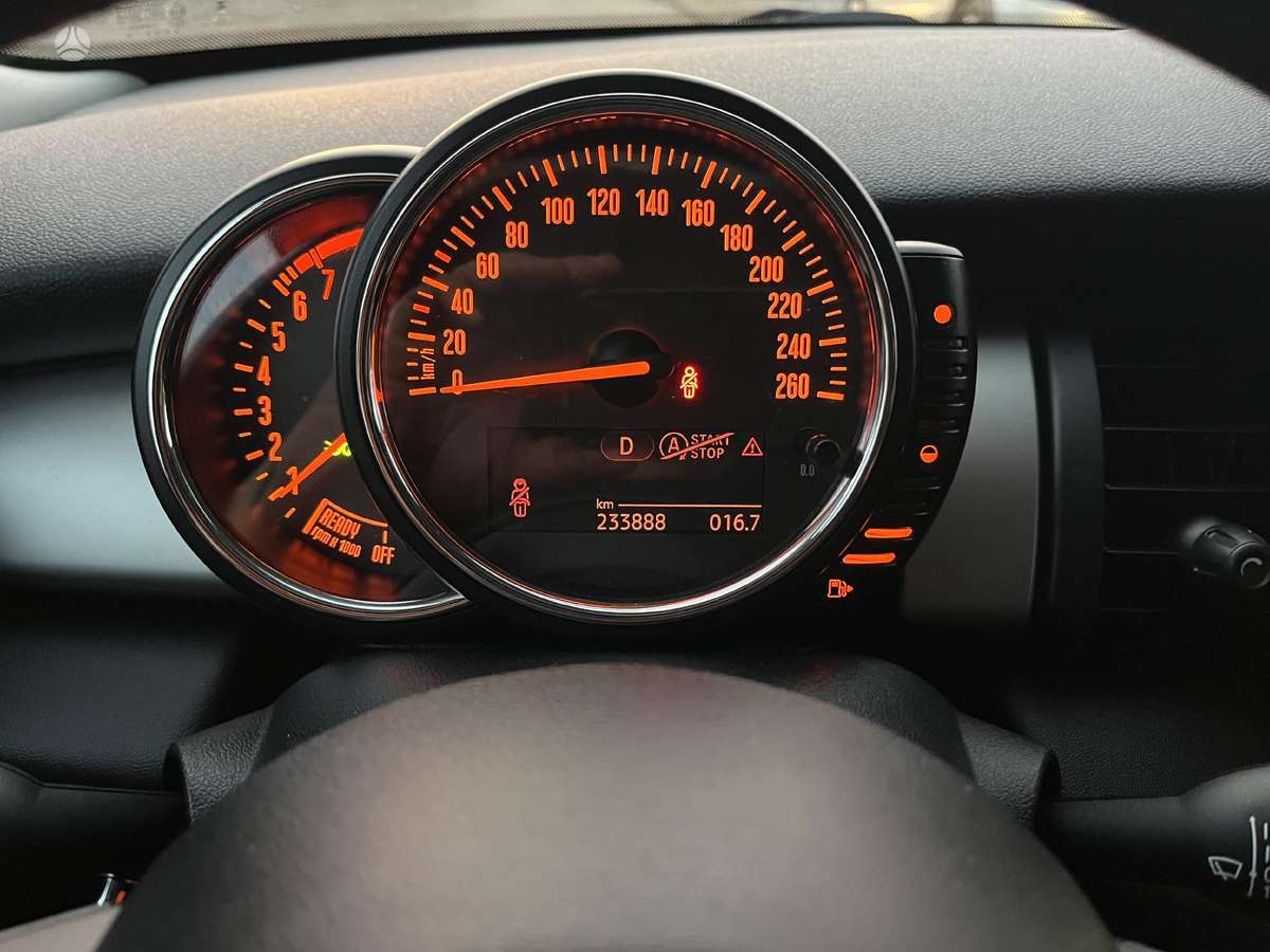 Mini One, 1.2 l., Минивэн