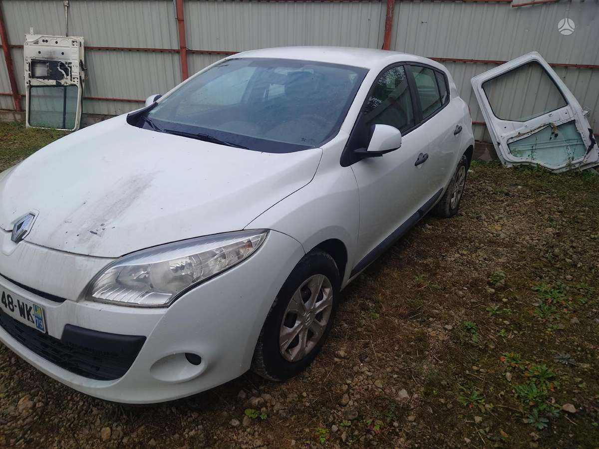 Renault Megane dalimis