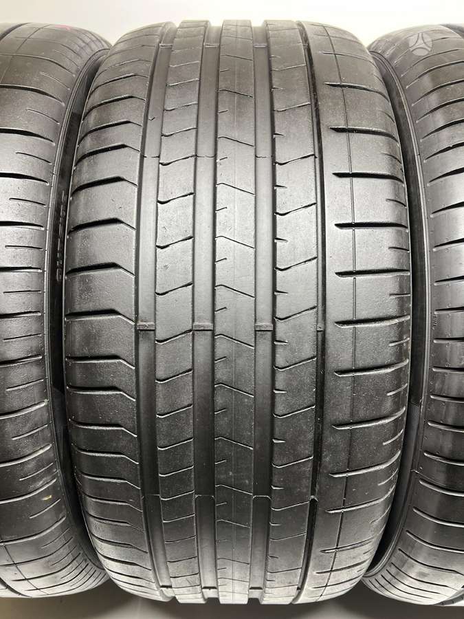 Pirelli P-Zero, vasaras 285/40 R21