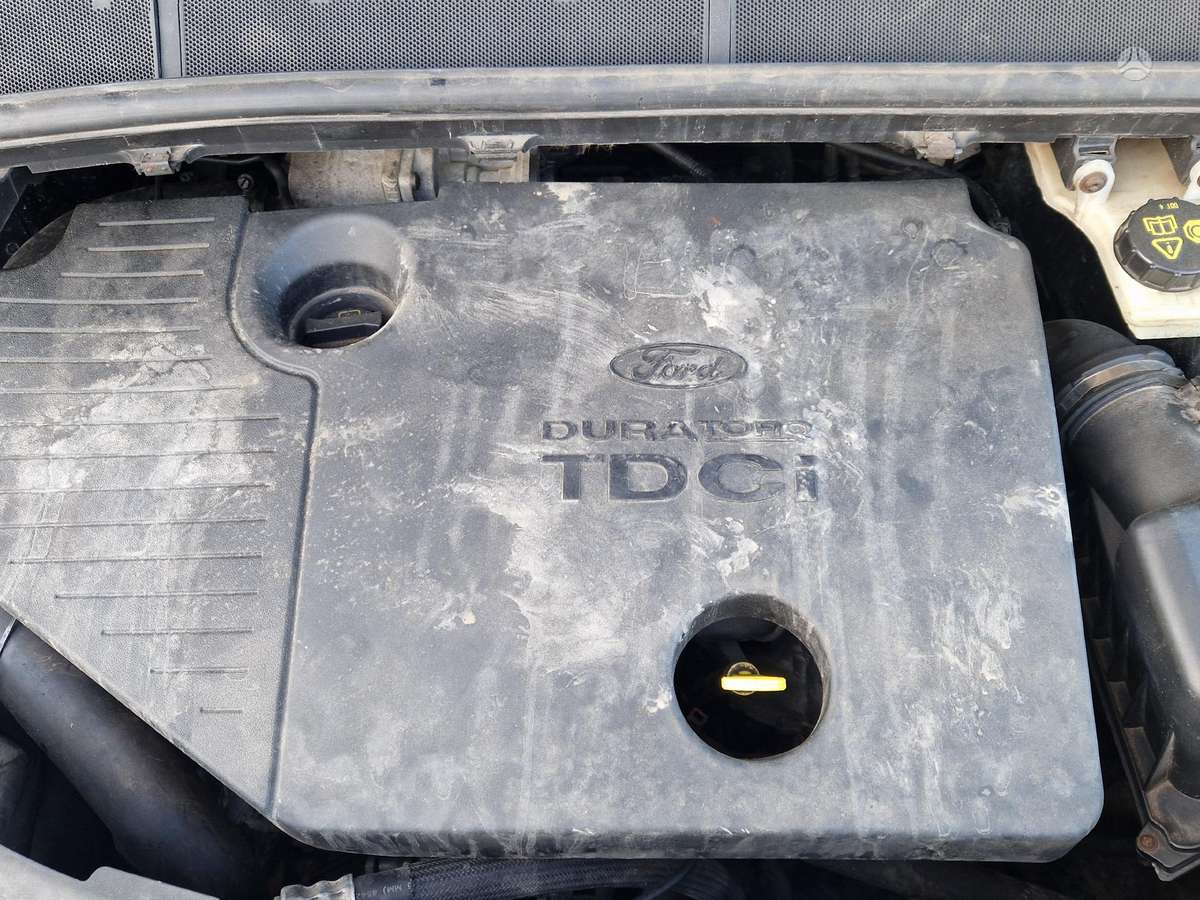 Ford S-MAX по частям