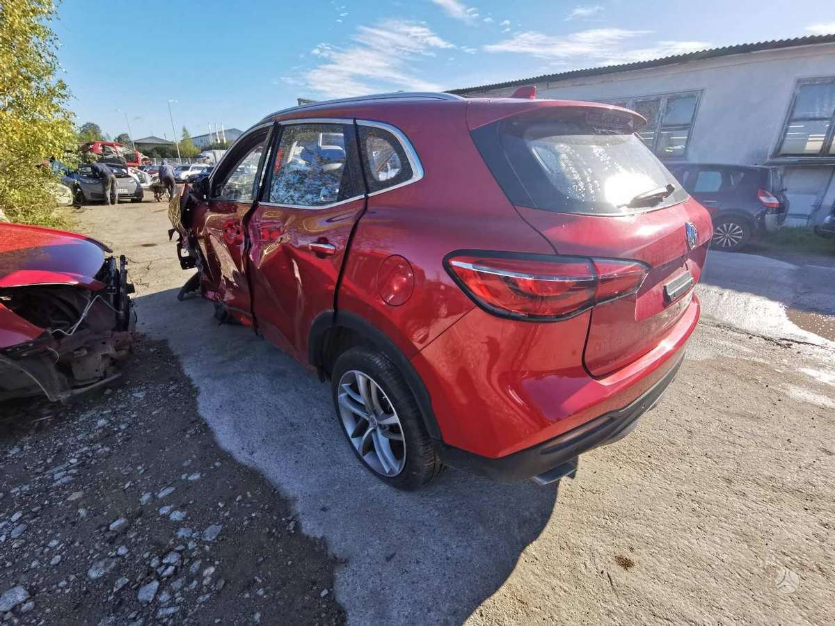 MG HS  по частям. Automobilis ardomas dalimis запасные части автомобил