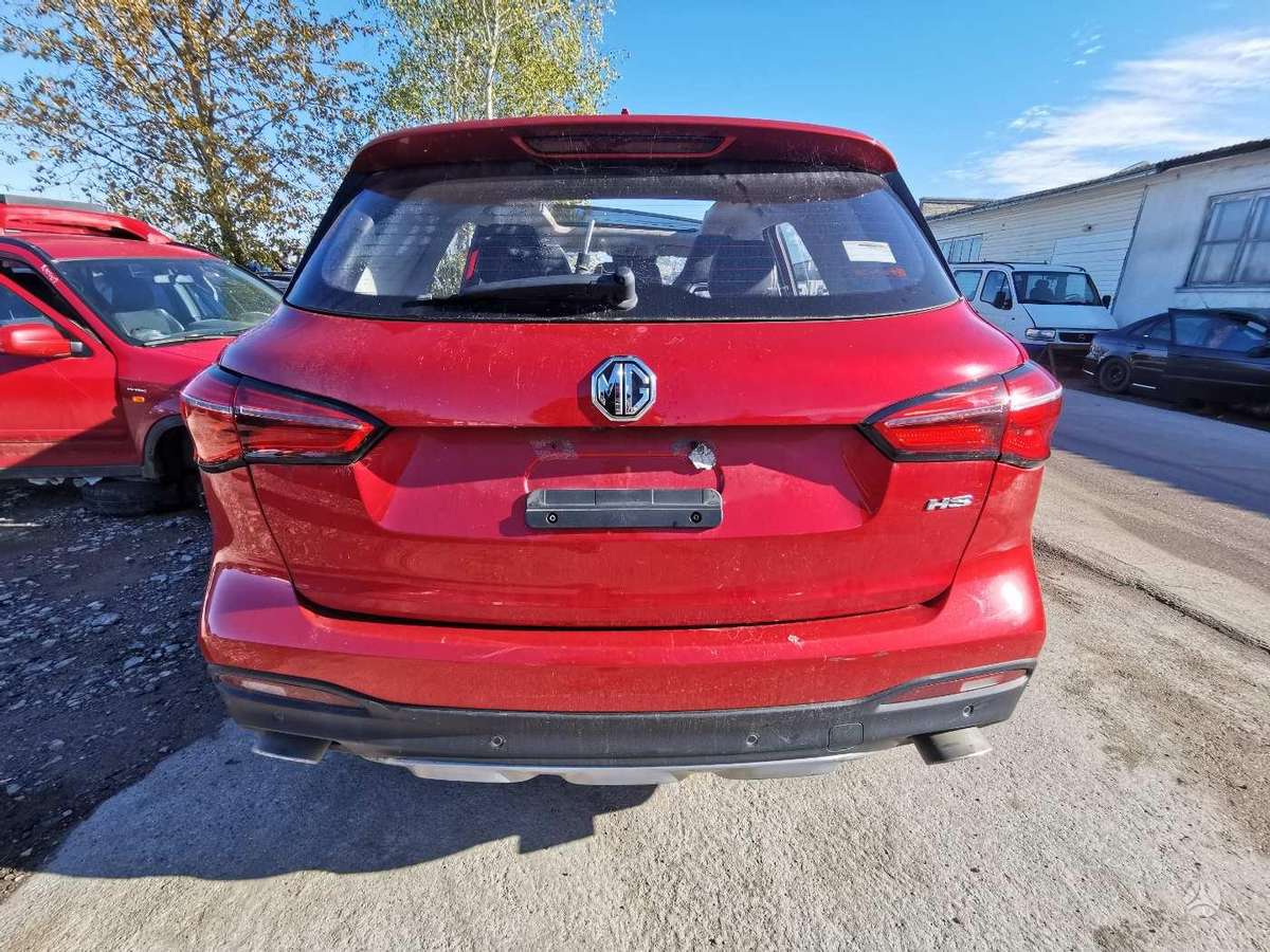 MG HS  по частям. Automobilis ardomas dalimis запасные части автомобил