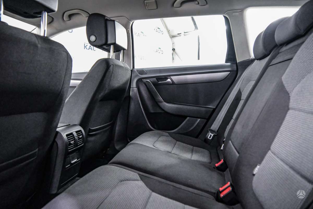 Volkswagen Passat, 2.0 l., Универсал