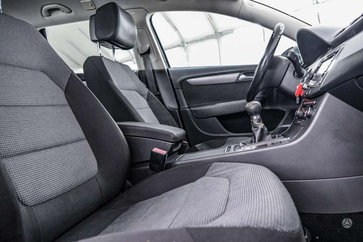 Volkswagen Passat, 2.0 l., Универсал