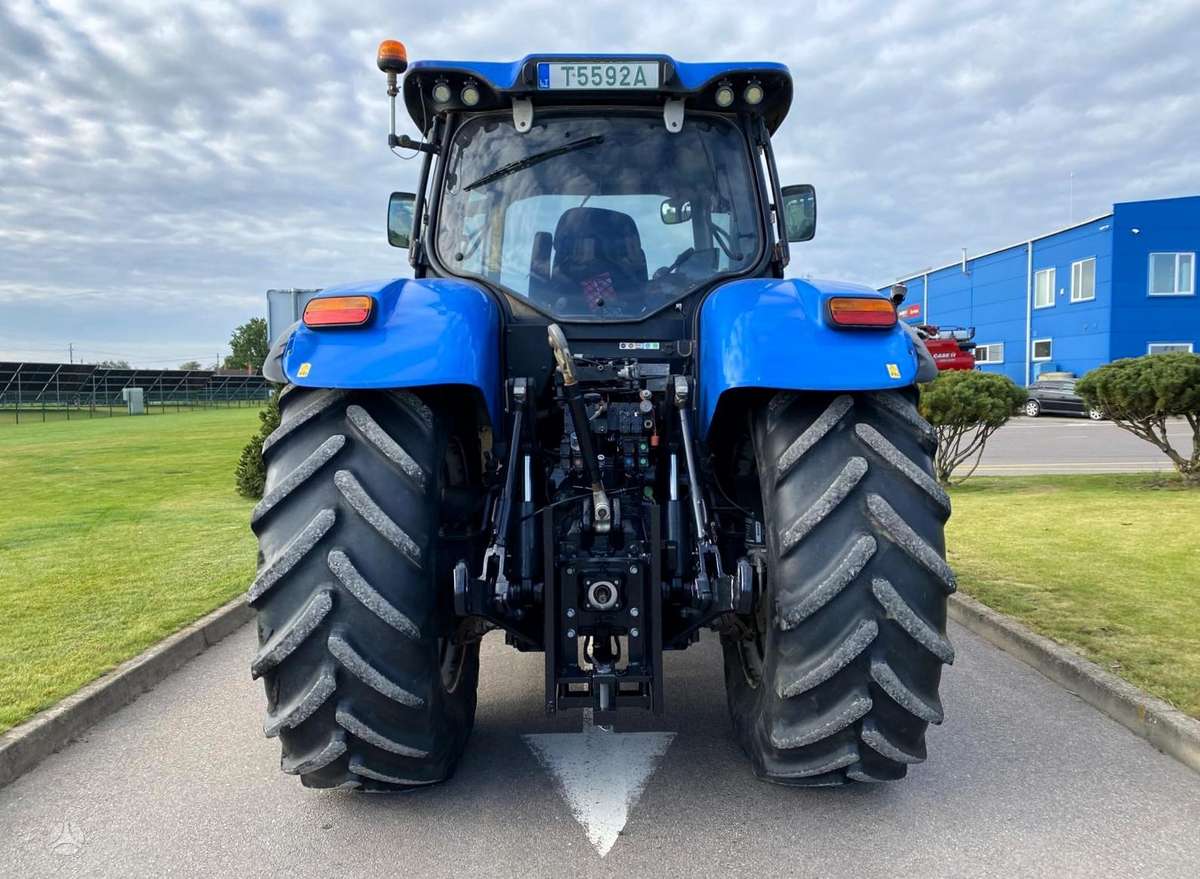 New Holland T7.270 AC, тракторы