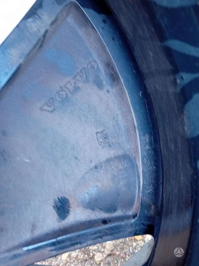 Volvo, lengvojo lydinio, R18