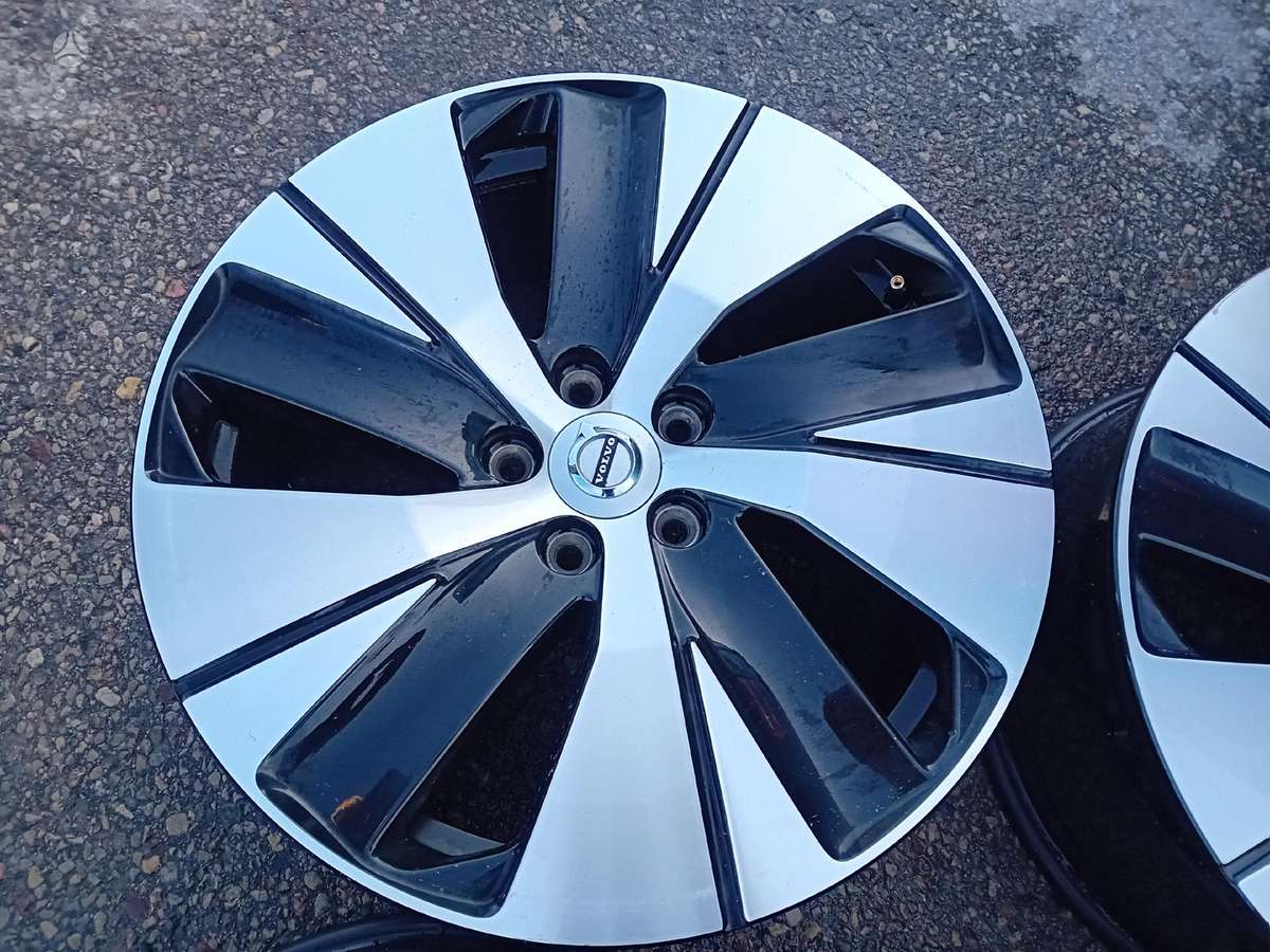 Volvo, light alloy, R18