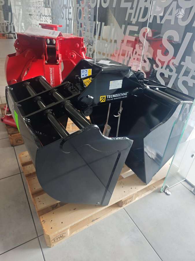 -Kita- Kaušas  225 ltr. plotis 850mm., buckets