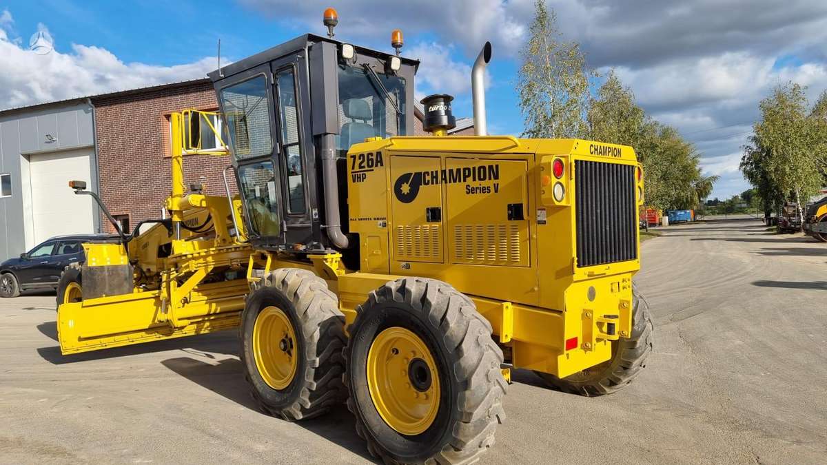 Champion 726 A, greideriai