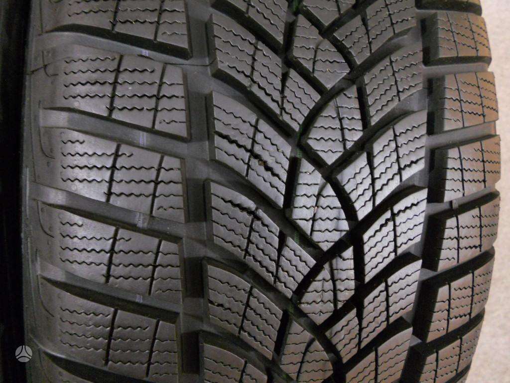 Goodyear 2022m 95% UG Performance+, winter 155/70 R19