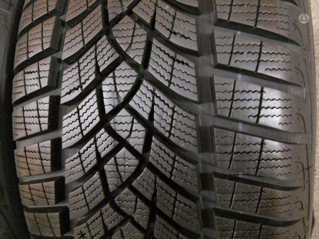 Goodyear 2022m 95% UG Performance+, winter 155/70 R19
