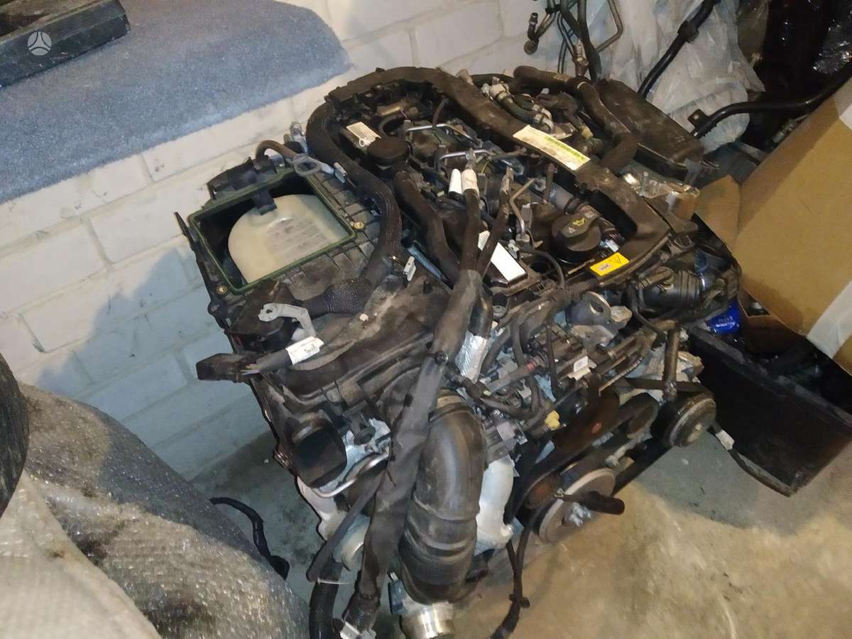 Mercedes-Benz C220 двигатель