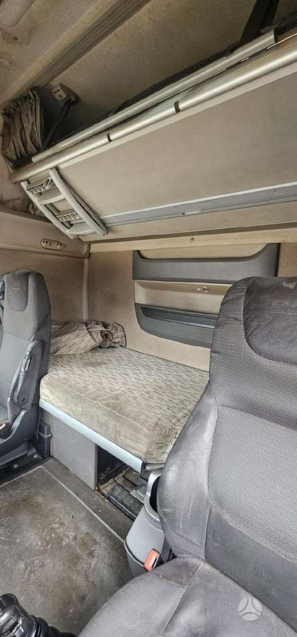 DAF XF 460 FT, 2 miegamosios vietos