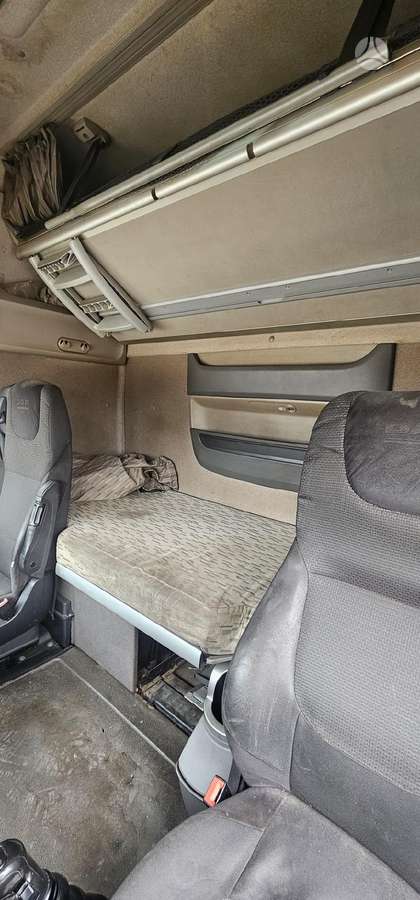 DAF XF 460 FT, double sleeper