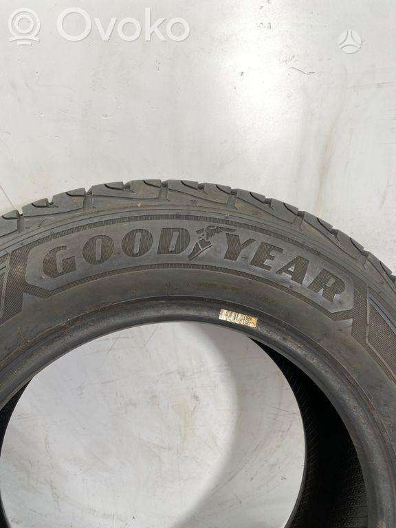 Goodyear ULTRA GRIP CARGO, universalios 215/65 R16