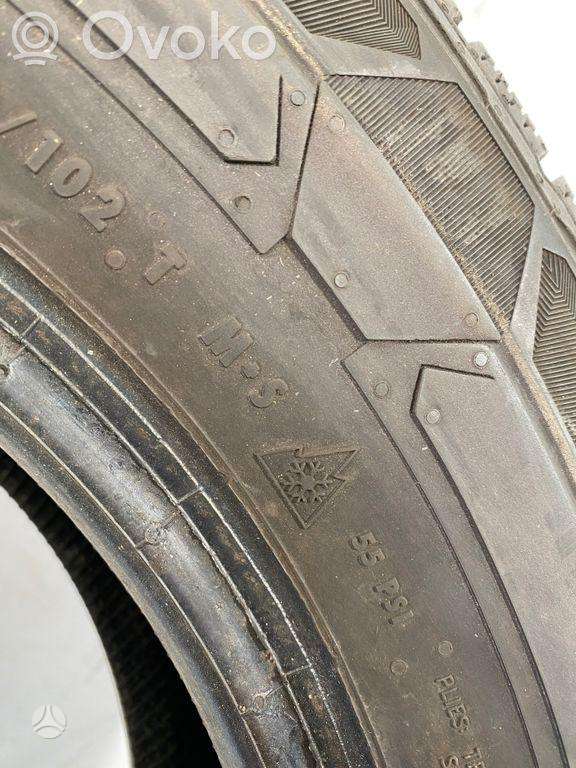 Pirelli CHRONO, universalios 225/70 R15
