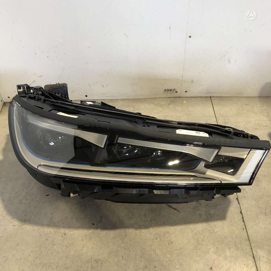 BMW iX, 5A3CEA2-05, lights