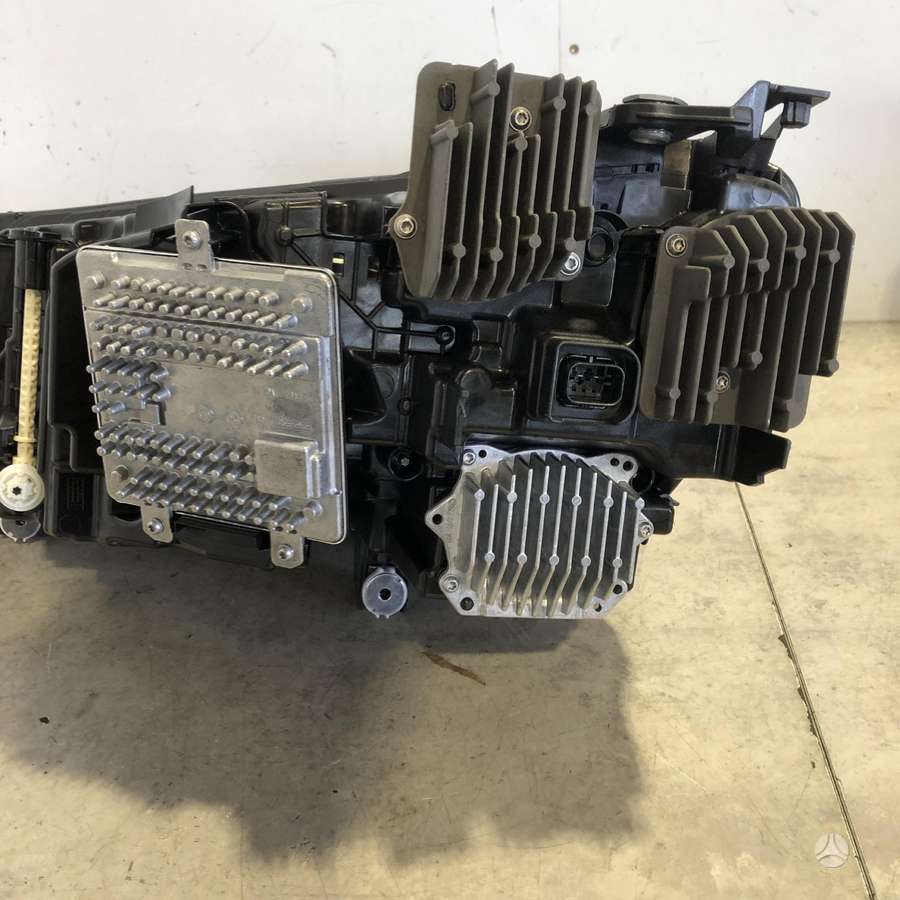 BMW iX, 5A3CEA2-05, lights