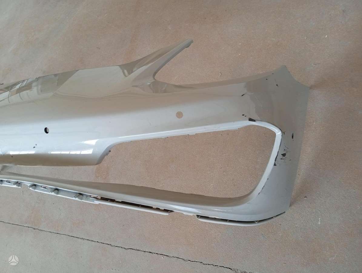 Porsche Panamera bamperi