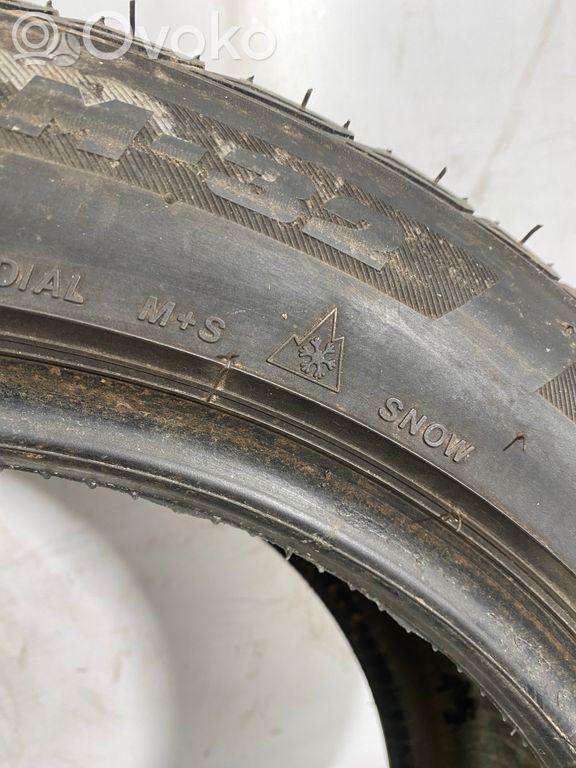 Bridgestone BLIZZAK, всесезонные 225/50 R17
