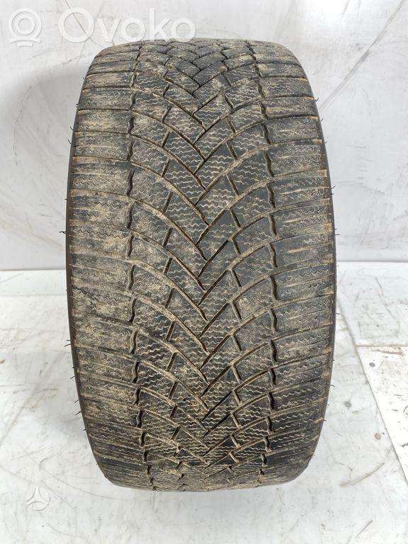 Bridgestone BLIZZAK LM005, всесезонные 235/35 R19