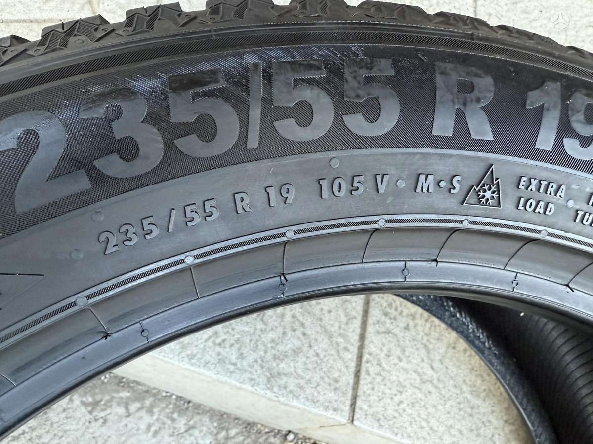 Semperit Speed-grip5/2022m, winter 235/55 R19