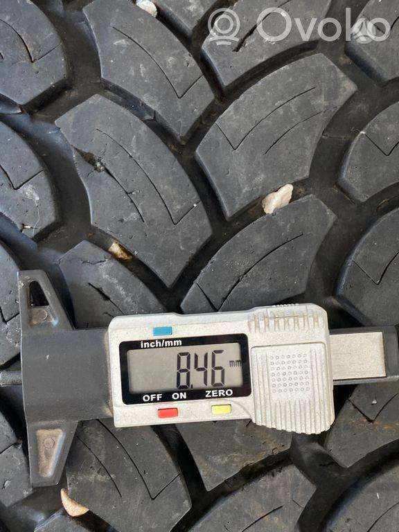 Vredestein COMTRAC, universalios 215/75 R16