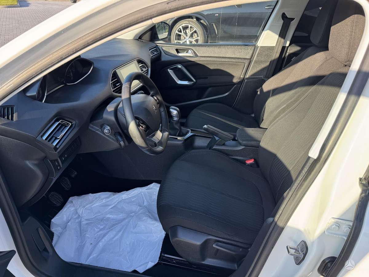 Peugeot 308, 1.6 l., Универсал