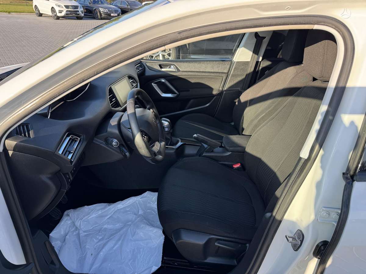 Peugeot 308, 1.6 l., Универсал