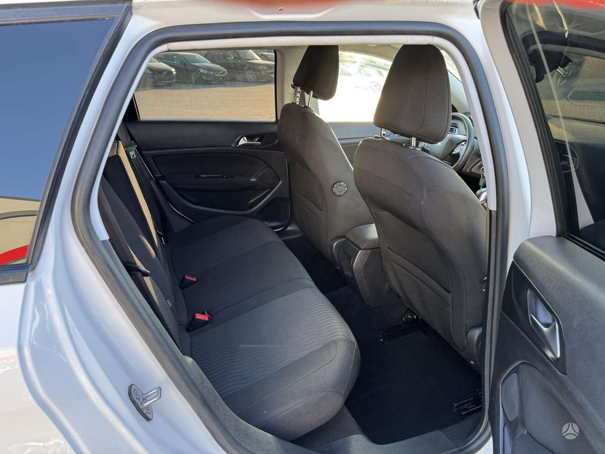 Peugeot 308, 1.6 l., Универсал