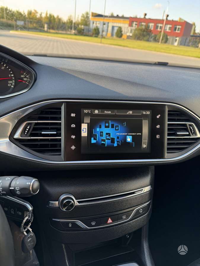 Peugeot 308, 1.6 l., Универсал