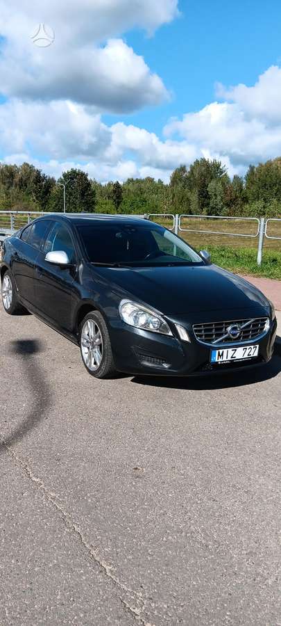 Volvo S60, 2.0 l., Седан