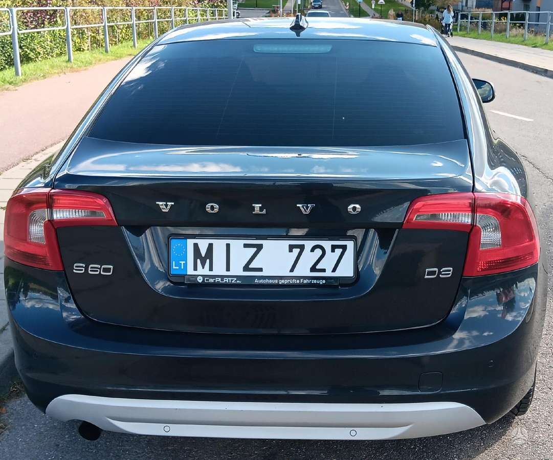 Volvo S60, 2.0 l., Седан