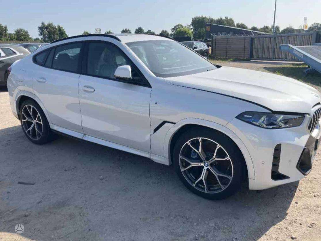 BMW X6 body parts