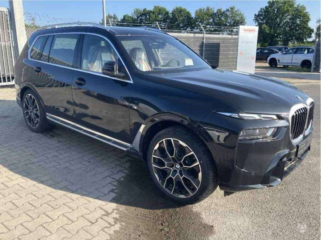BMW X7 детали кузова