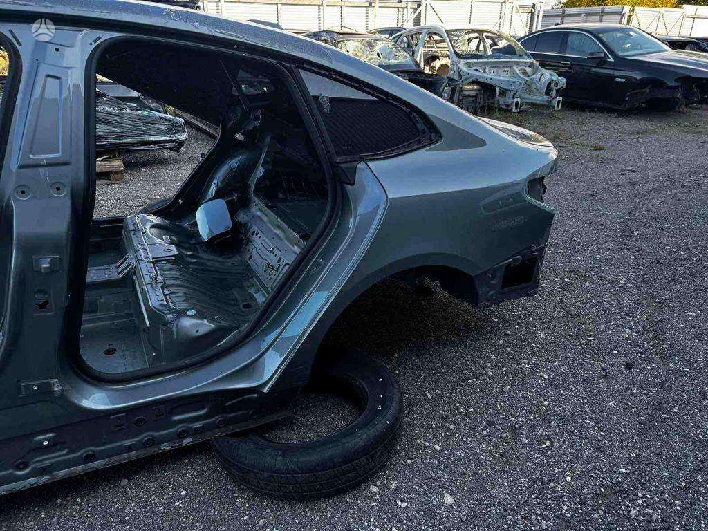 BMW i4 frame rails (fornt, rear)