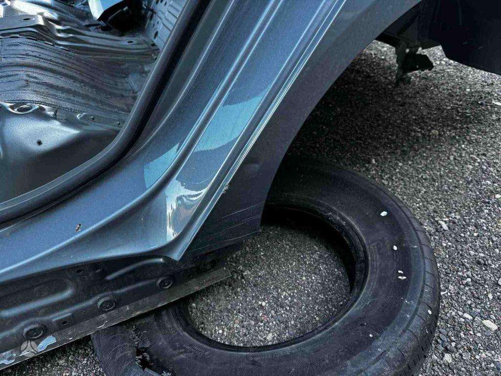 BMW i4 frame rails (fornt, rear)
