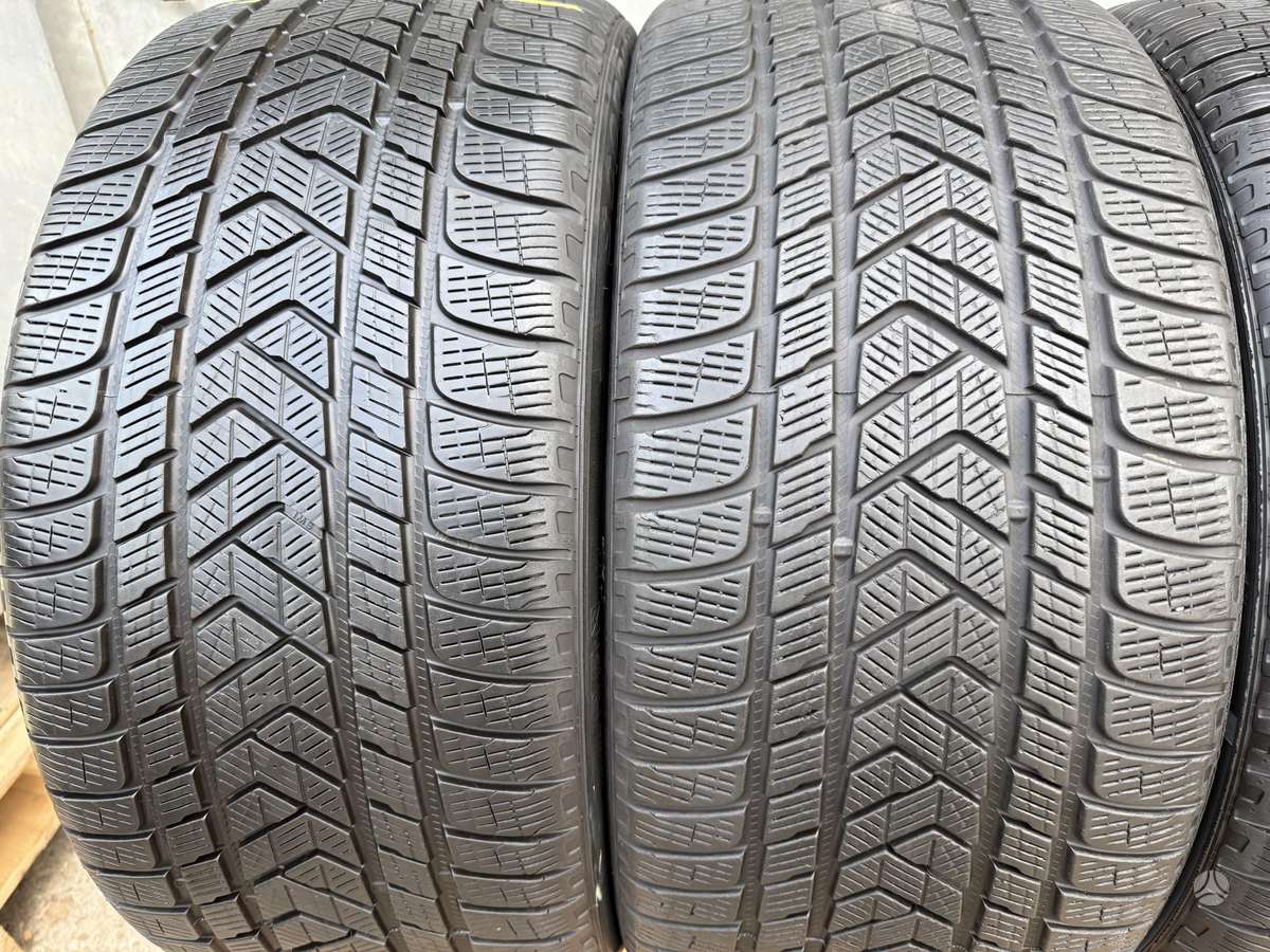 Pirelli 275/35+315/30, winter 275/35 R22