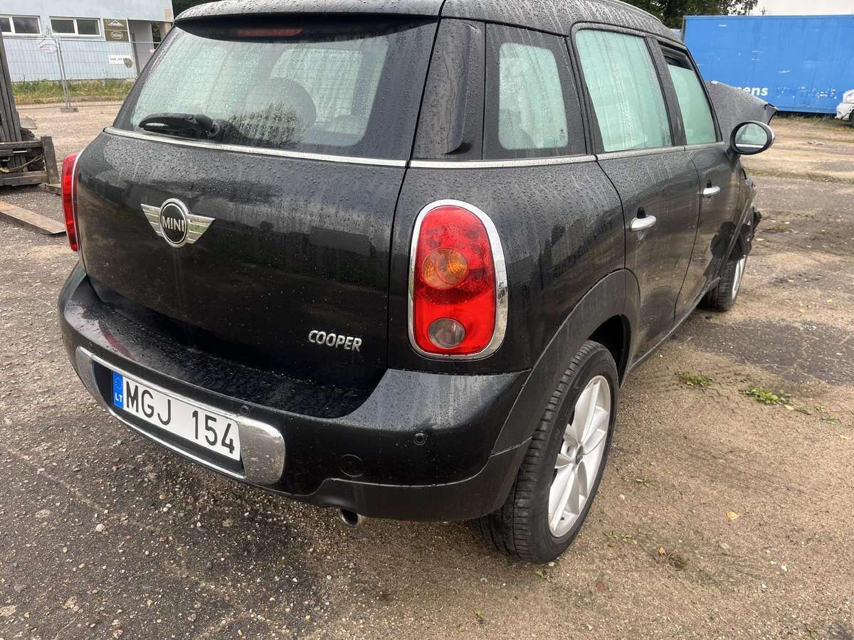 Mini Countryman по частям. Dalimis