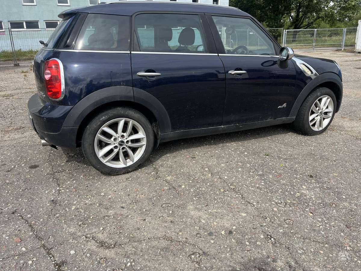 Mini Countryman for parts. Dalimis