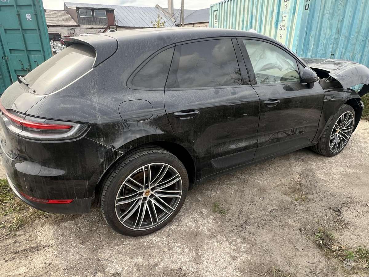 Porsche Macan Facelift r21 ratai usa auto dalimis