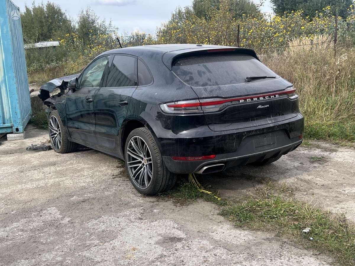 Porsche Macan Facelift r21 ratai usa auto dalimis