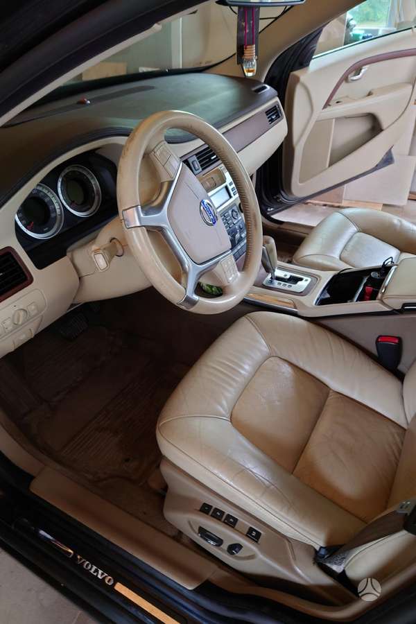 Volvo S80 - 8