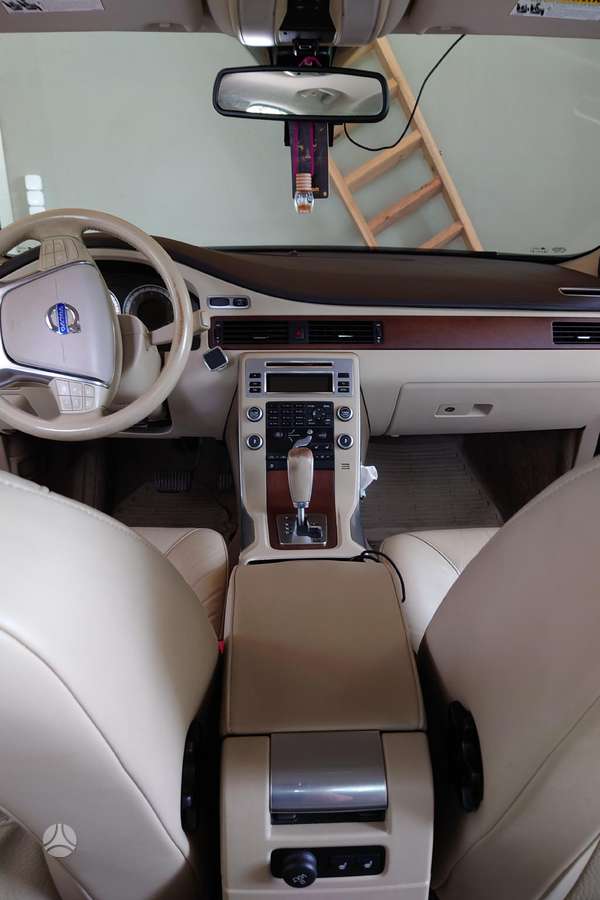 Volvo S80 - 10