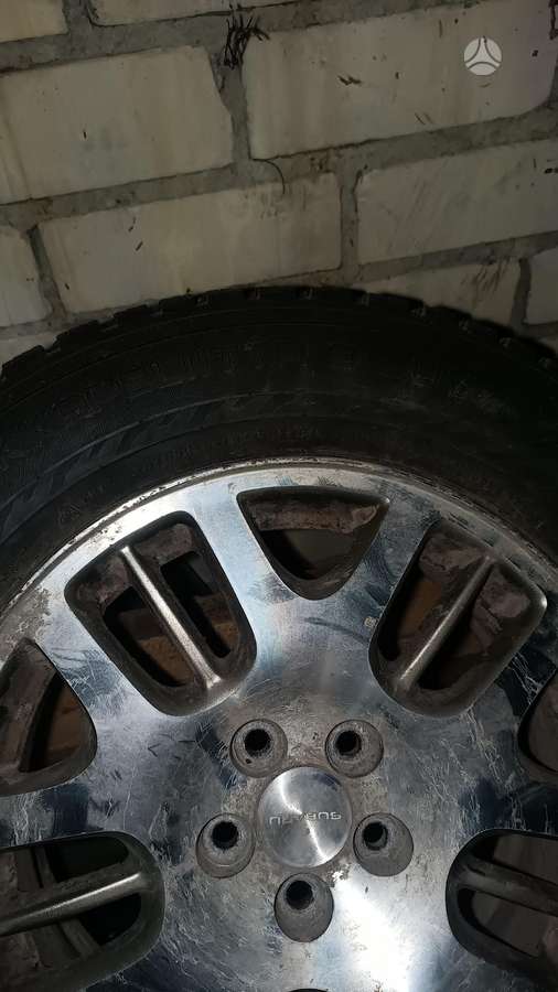 Nokian, universalios 215/65 R16