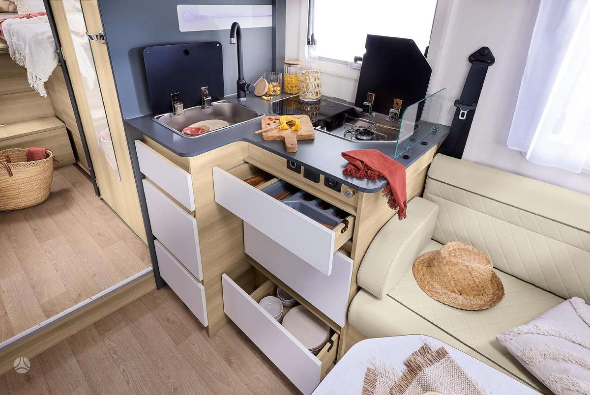 Itineo JC740, campers