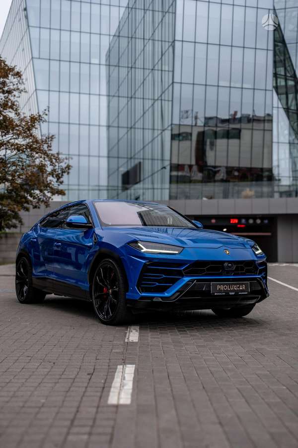 Lamborghini Urus, 4.0 l., visureigis / krosoveris
