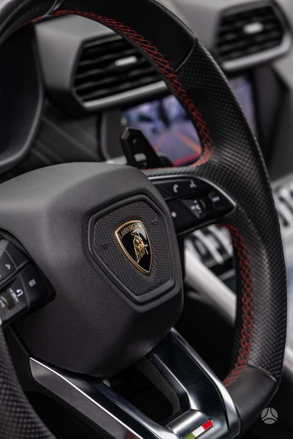 Lamborghini Urus, 4.0 l., Внедорожник / Кроссовер